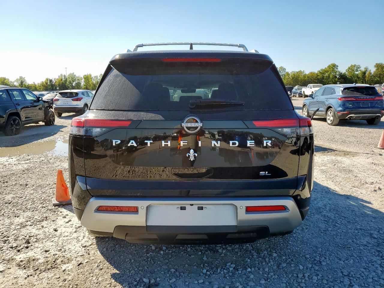 2024 NISSAN PATHFINDER