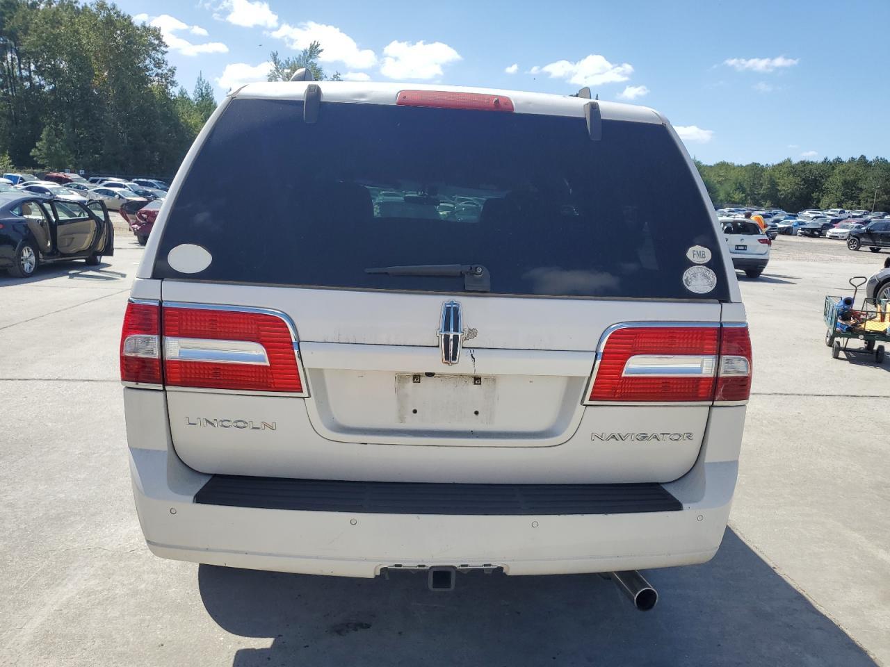 2009 LINCOLN Navigator