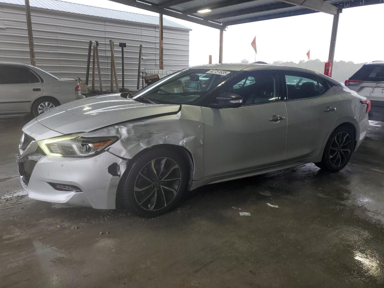 2016 NISSAN Maxima