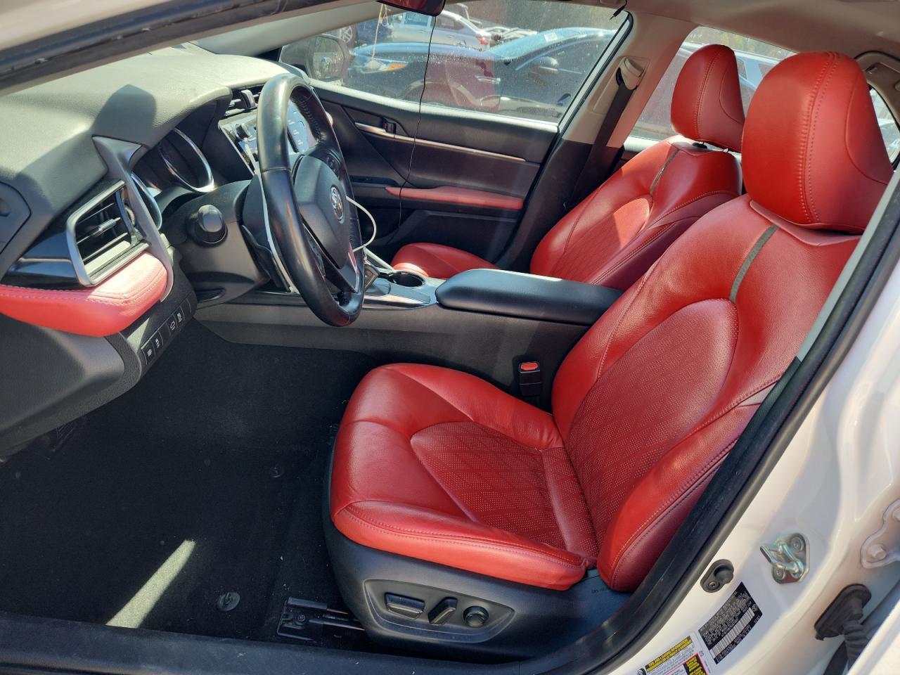2019 TOYOTA CAMRY