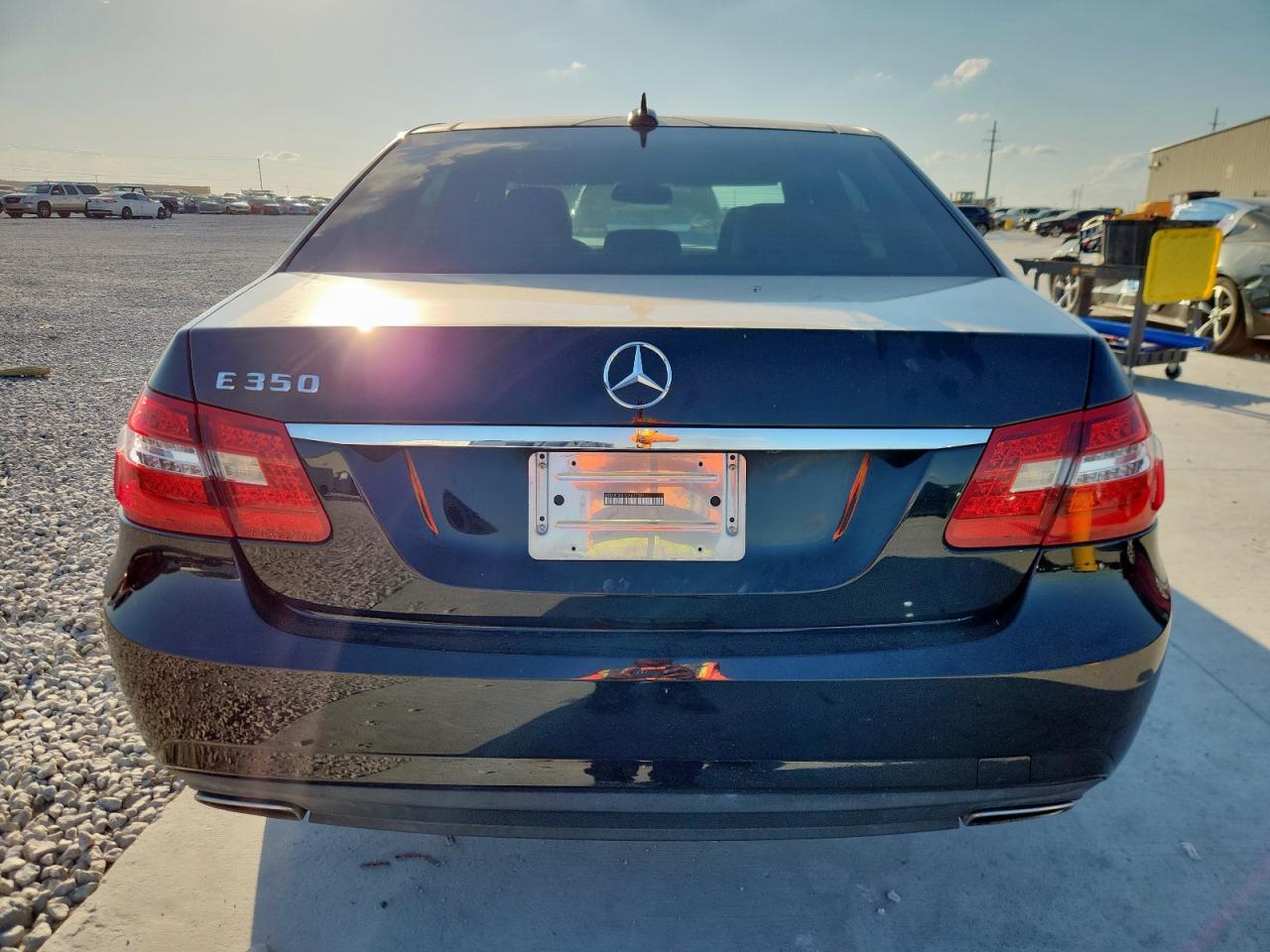2012 MERCEDES-BENZ E-Class