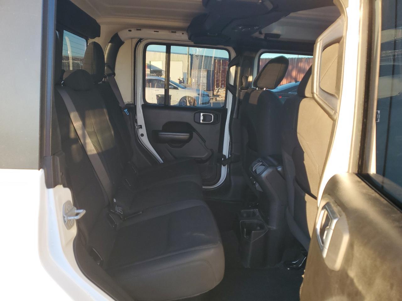 2021 JEEP Gladiator