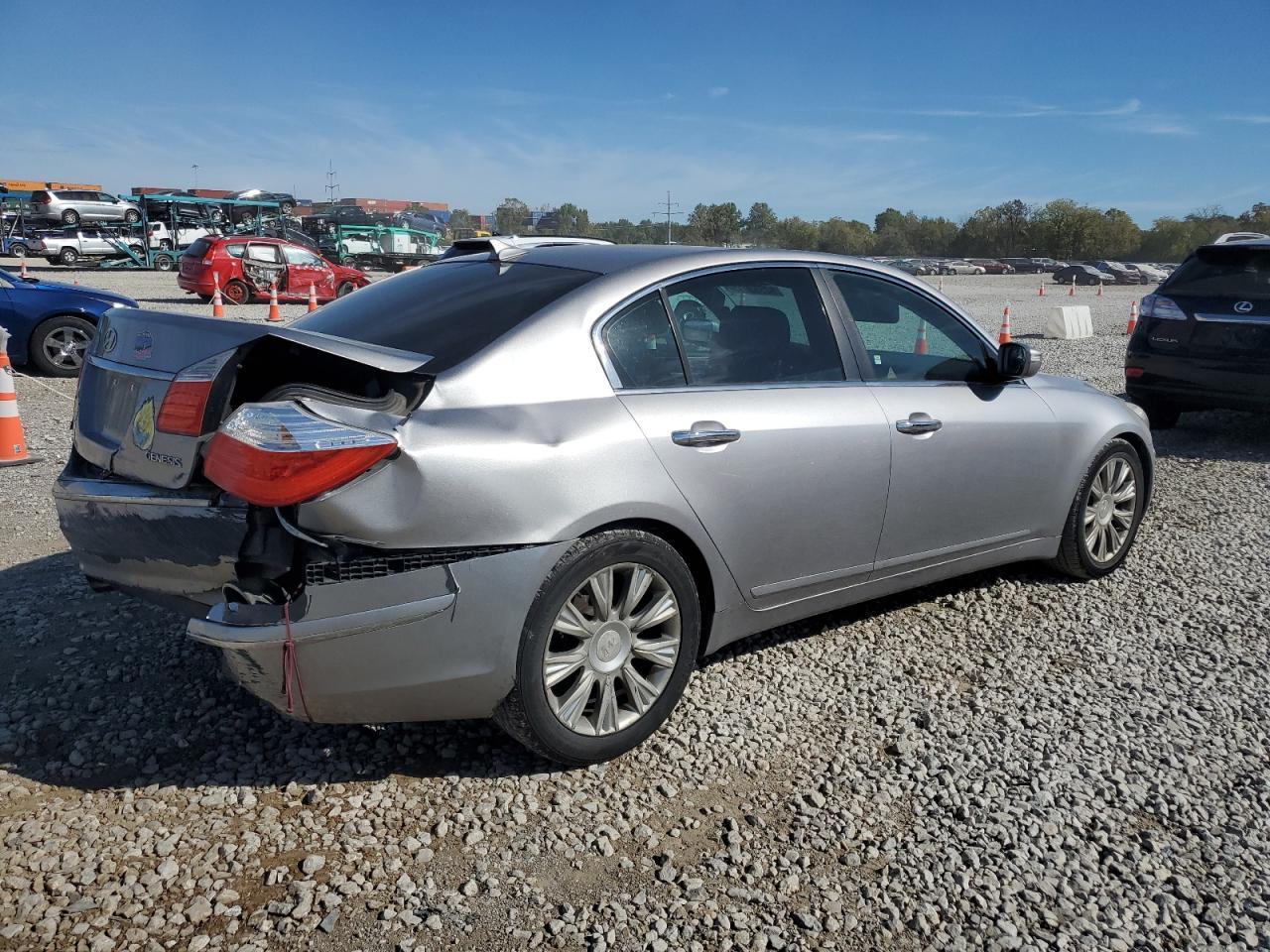 2009 HYUNDAI GENESIS