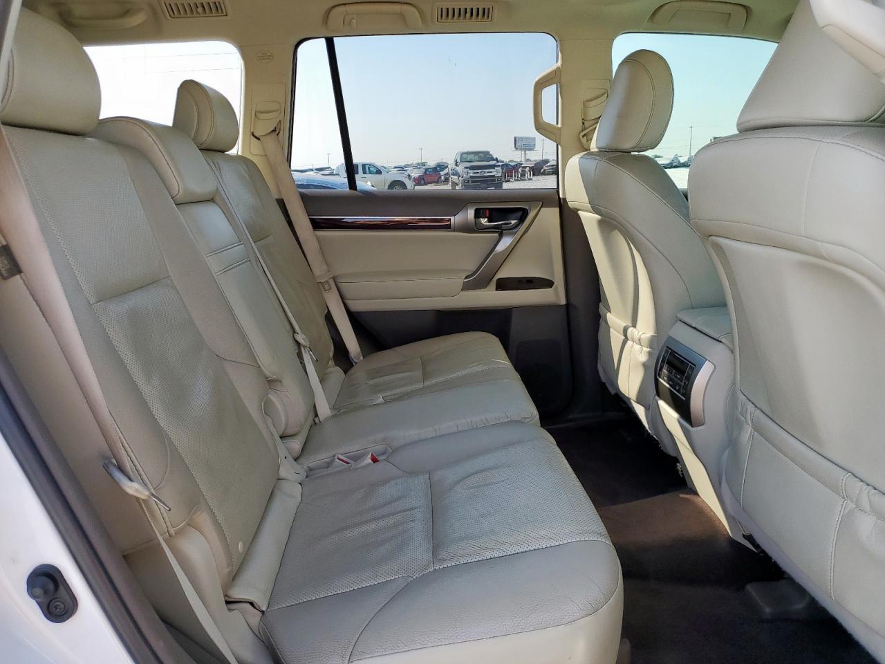 2016 LEXUS Gx