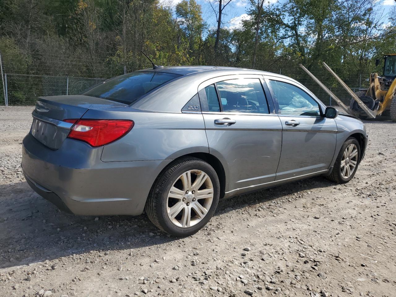 2012 CHRYSLER 200