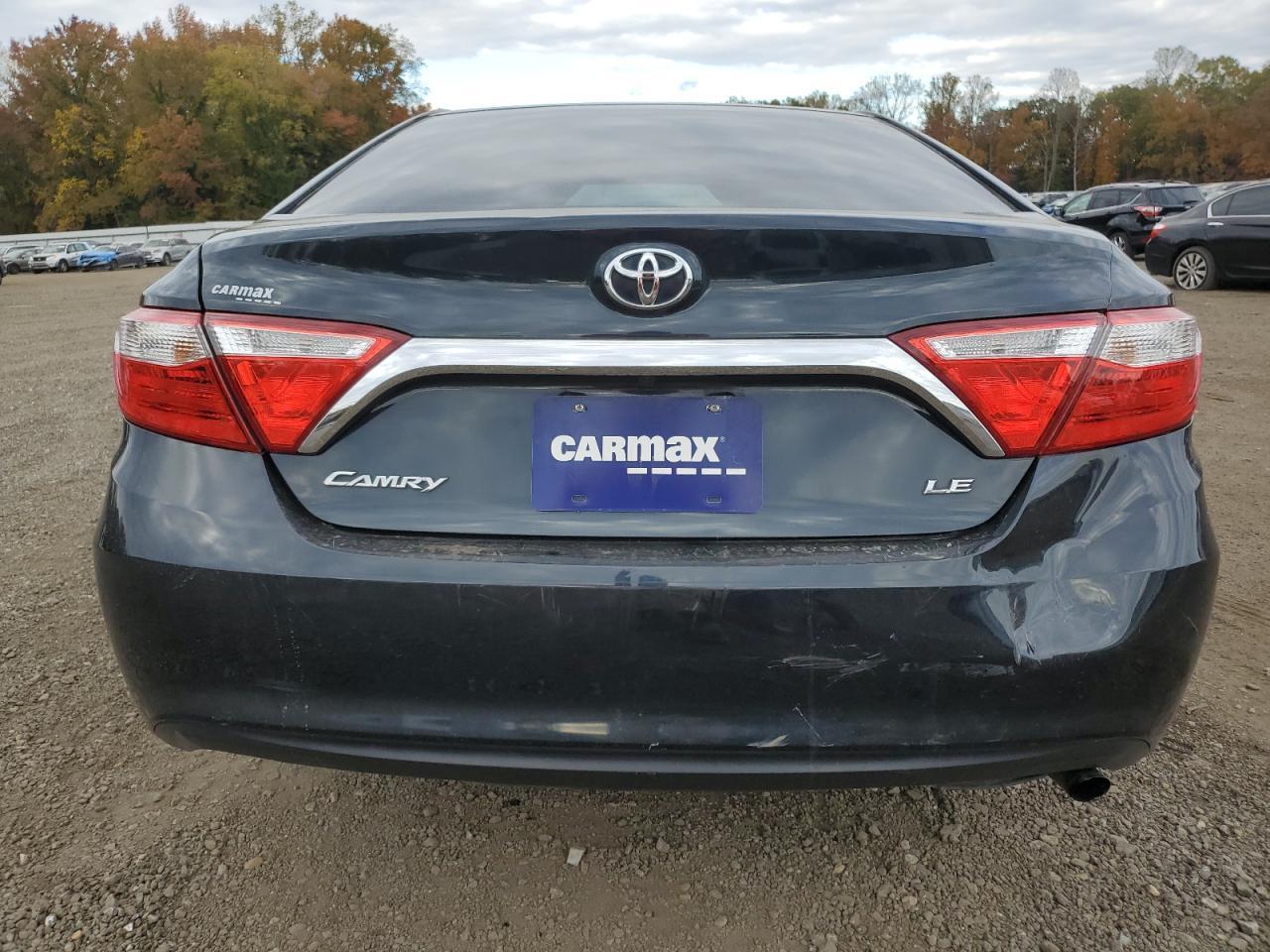 2016 TOYOTA CAMRY
