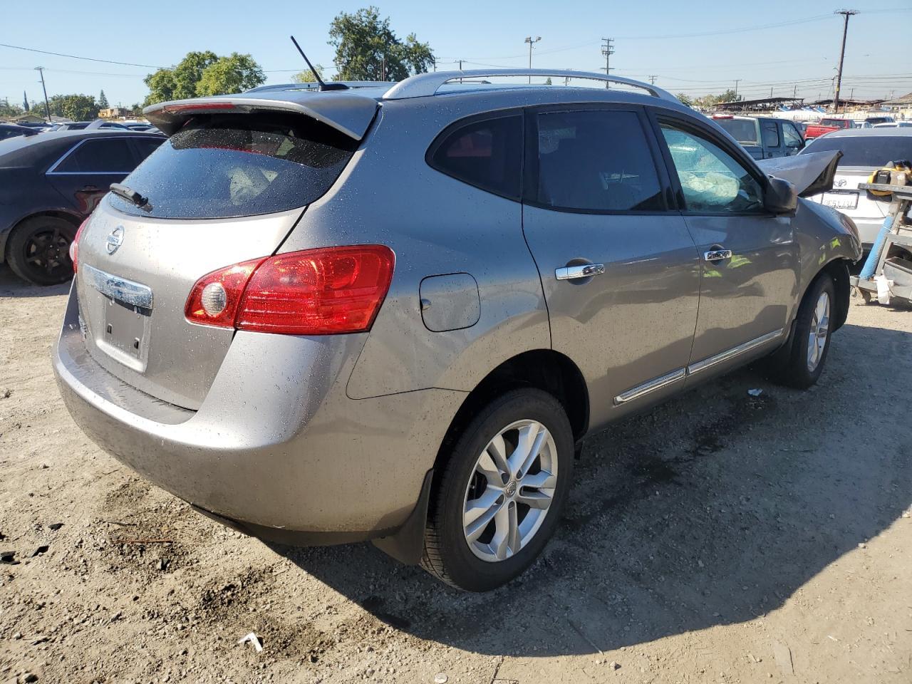 2015 NISSAN ROGUE