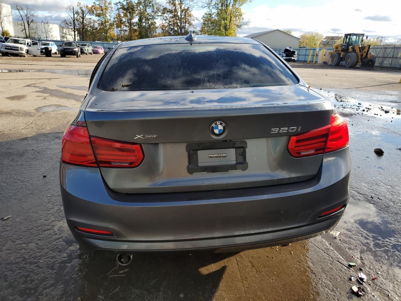 2018 BMW 3 SERIES