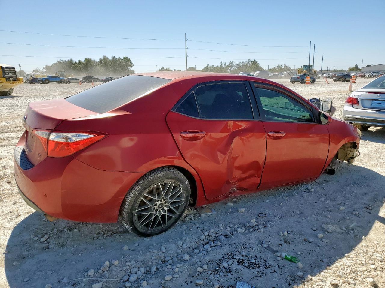 2016 TOYOTA COROLLA