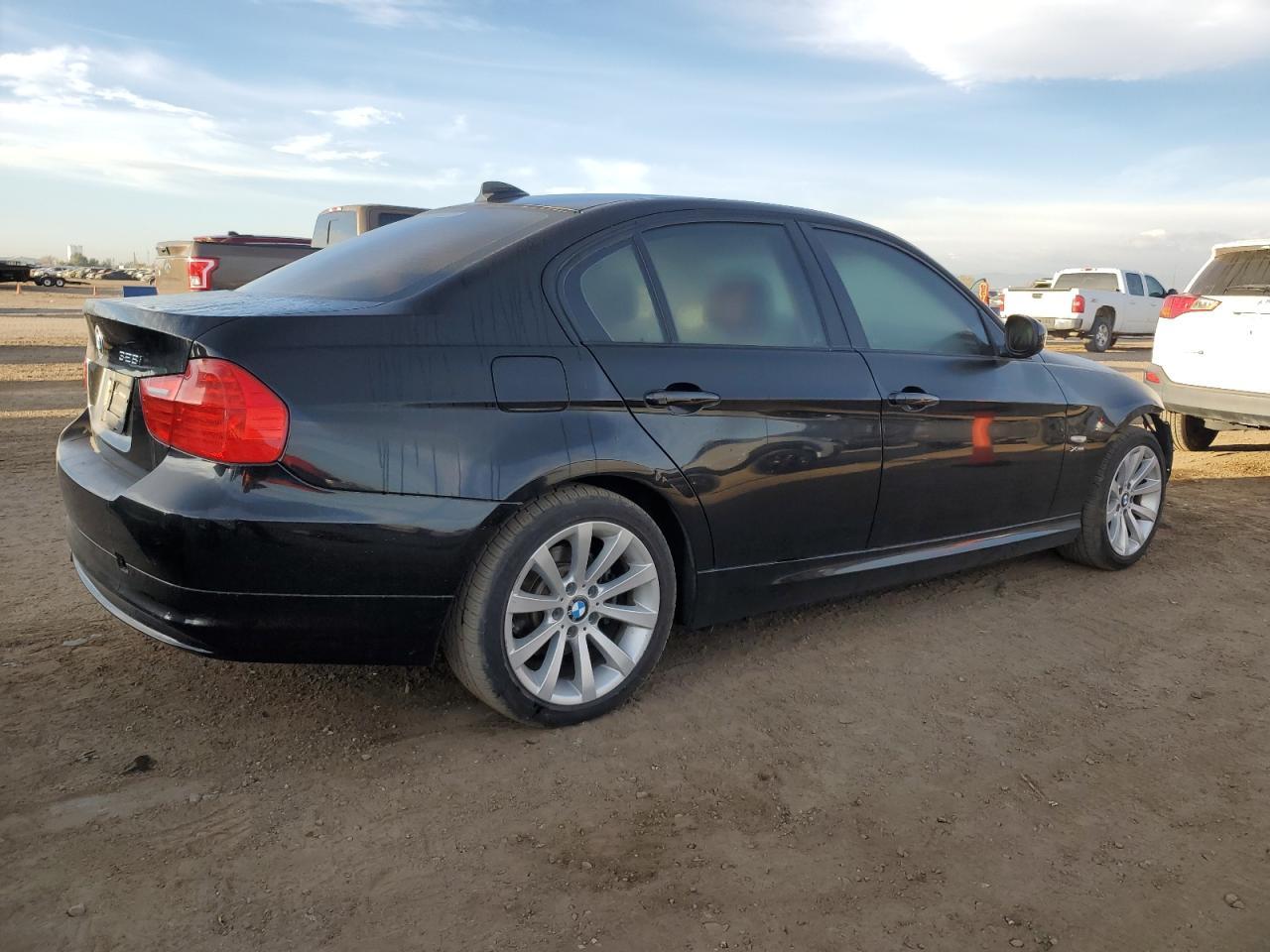 2011 BMW 3 SERIES