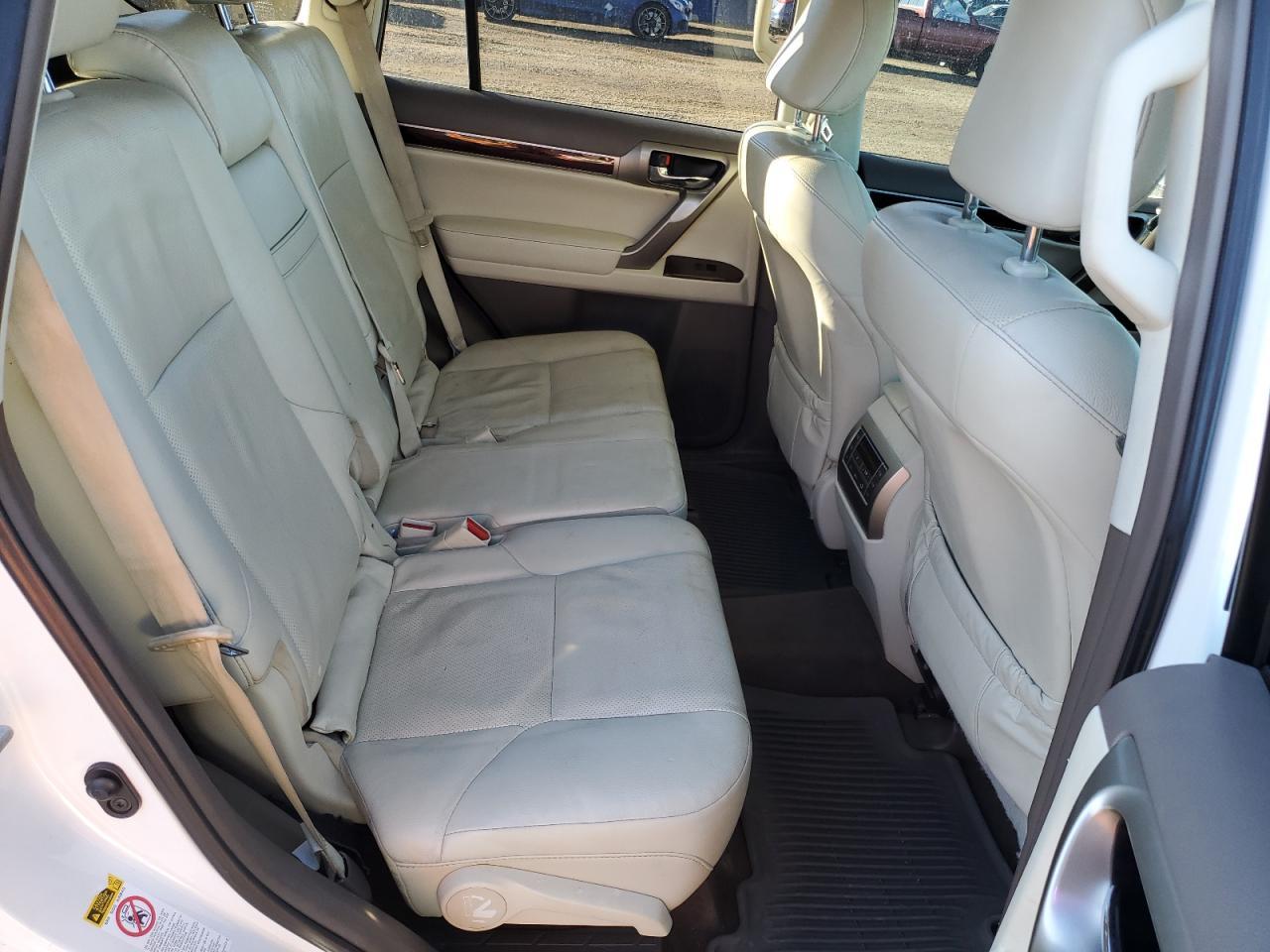 2016 LEXUS GX 460