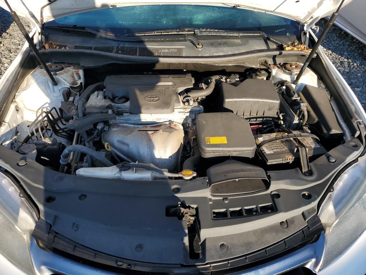 2015 TOYOTA CAMRY