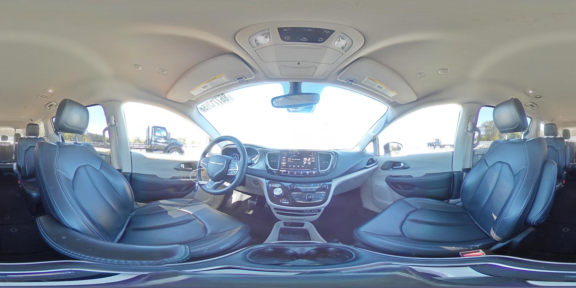 2023 CHRYSLER Pacifica