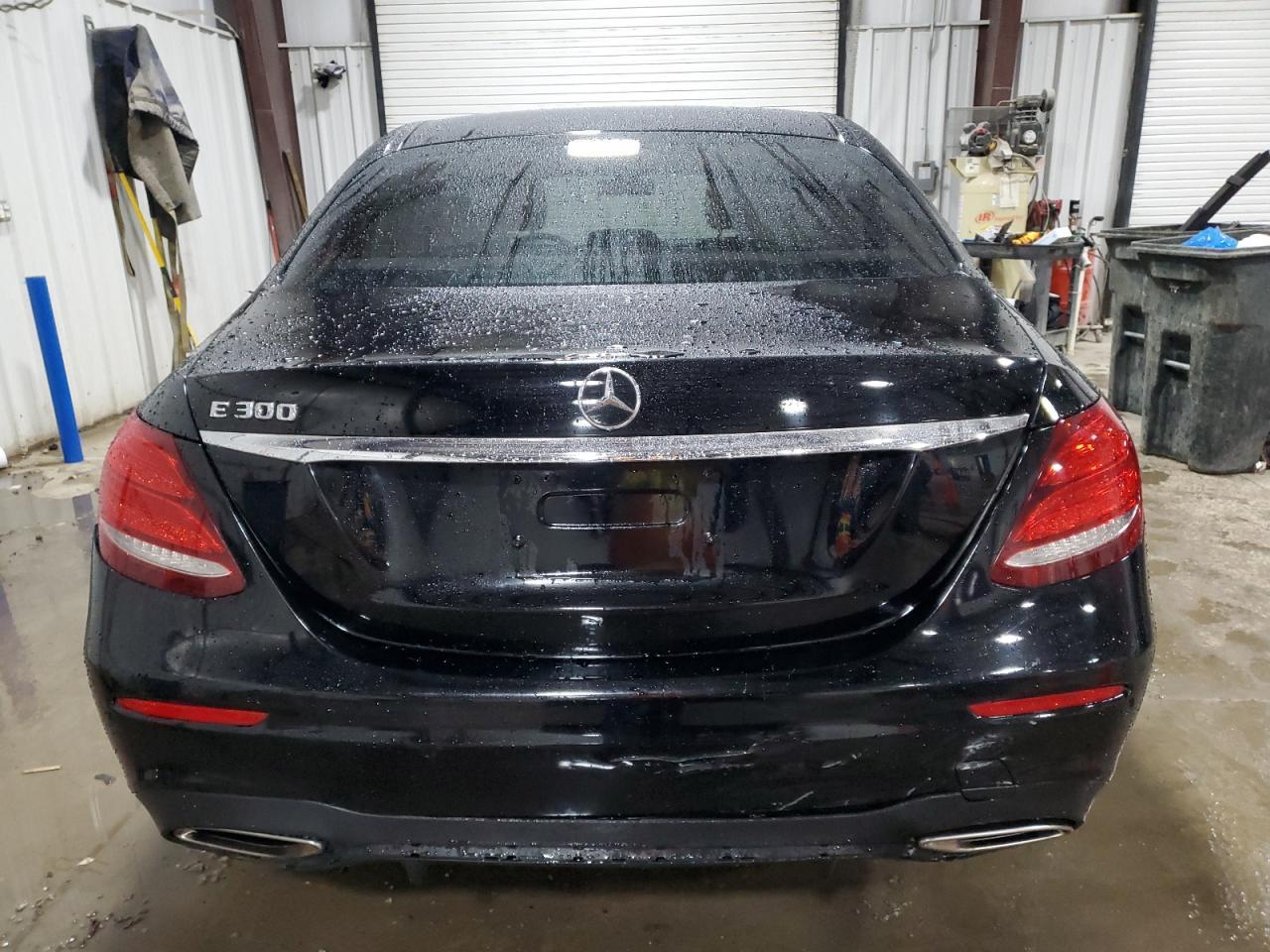 2017 MERCEDES-BENZ E-Class