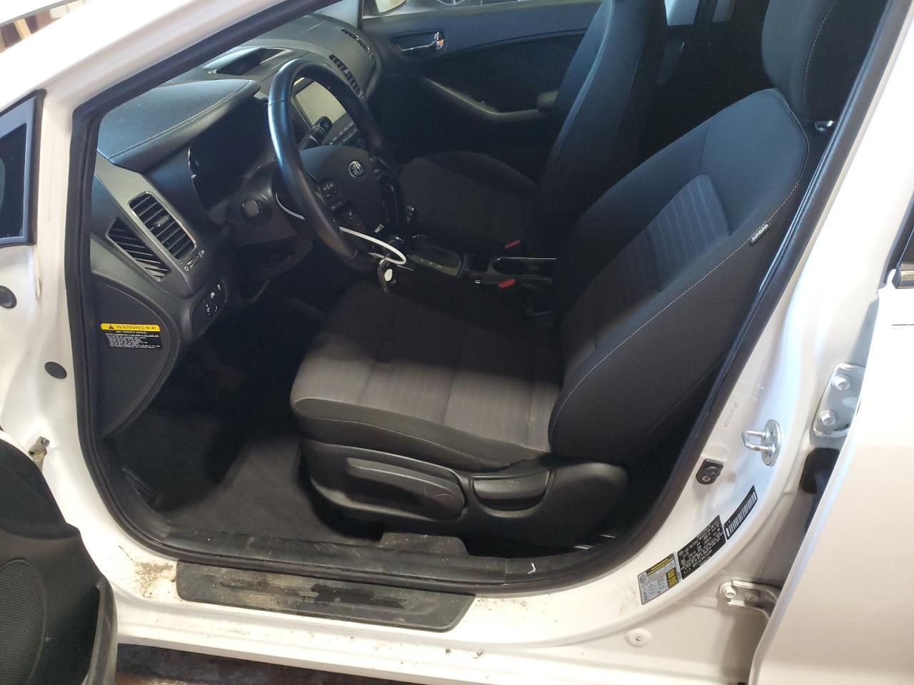 2017 KIA FORTE