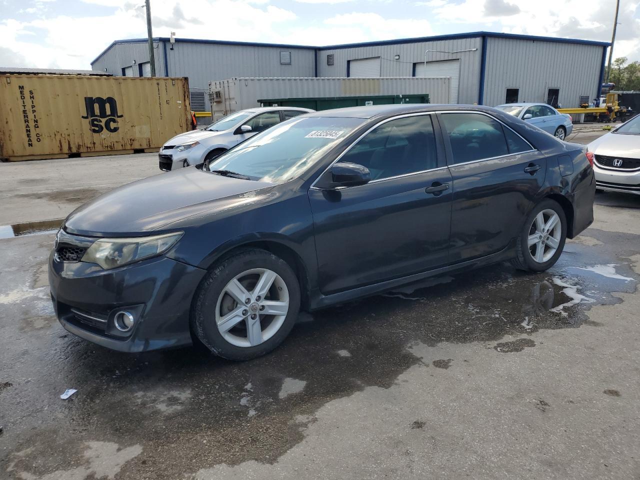 2012 TOYOTA CAMRY