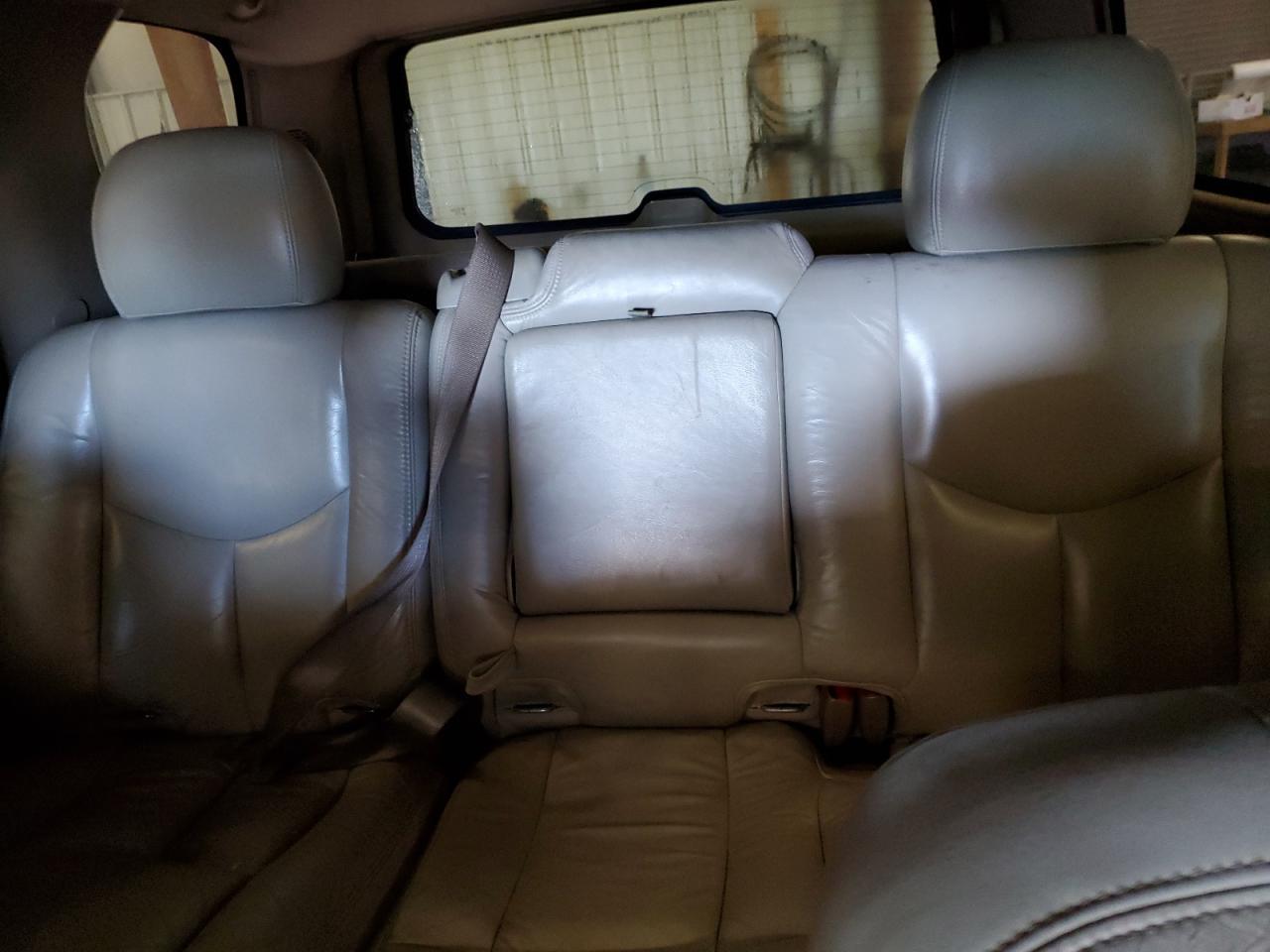 2003 CHEVROLET Tahoe