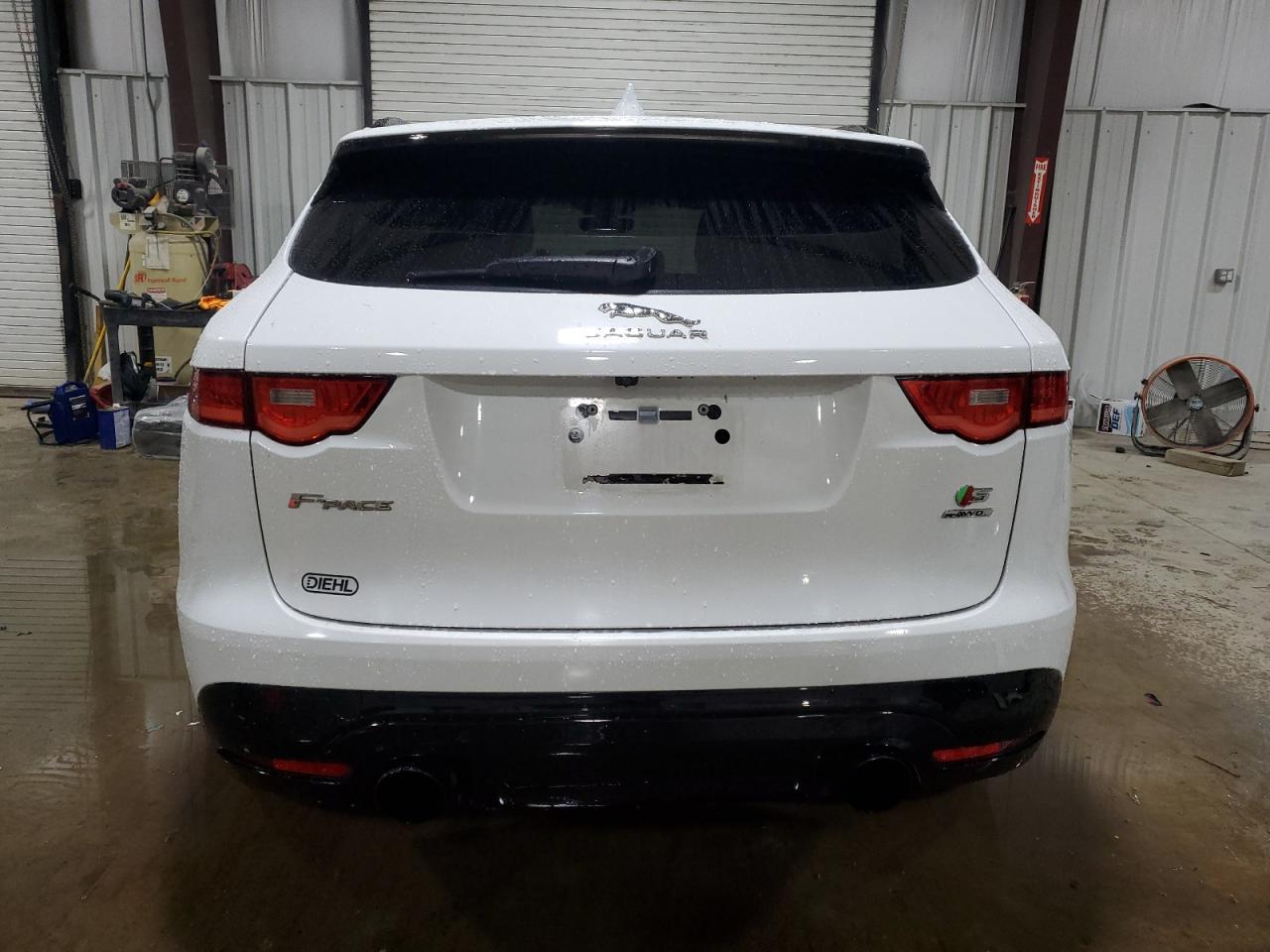 2019 JAGUAR F-Pace