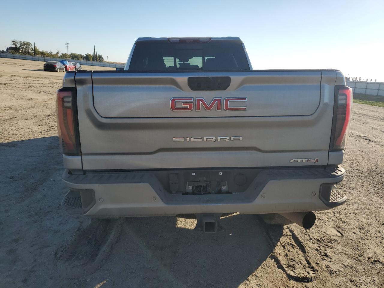 2025 GMC Sierra