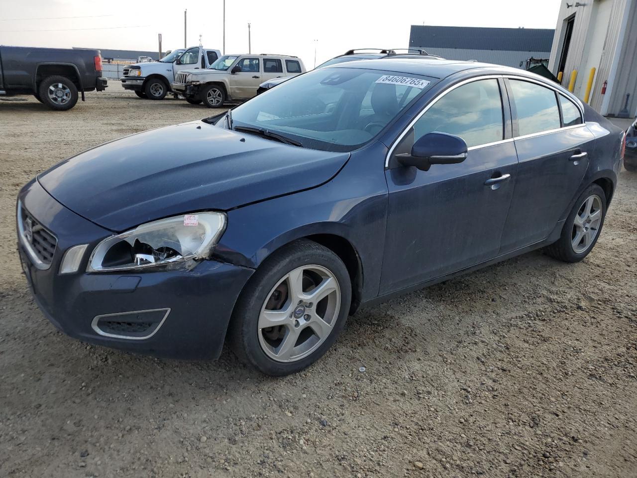 2013 VOLVO S60