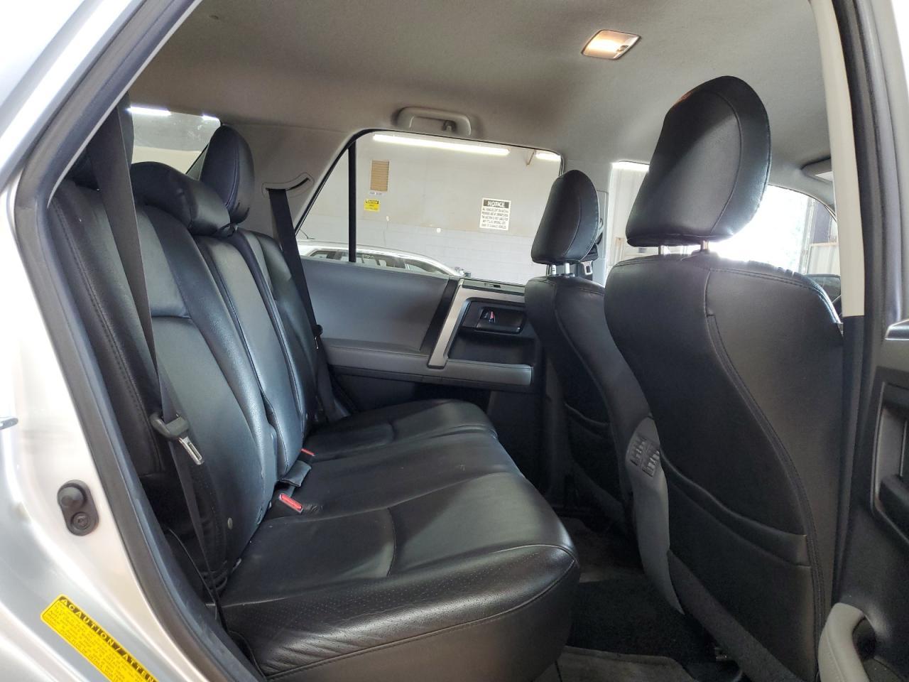 2011 TOYOTA 4Runner