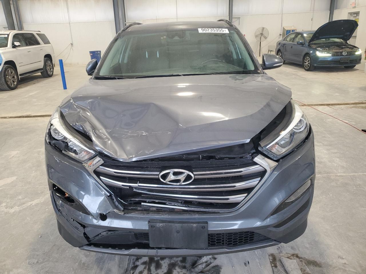 2016 HYUNDAI TUCSON
