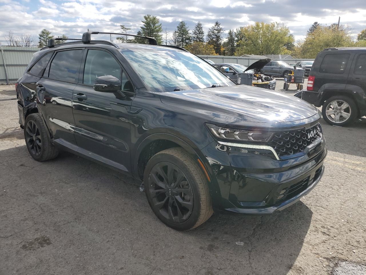 2022 KIA SORENTO