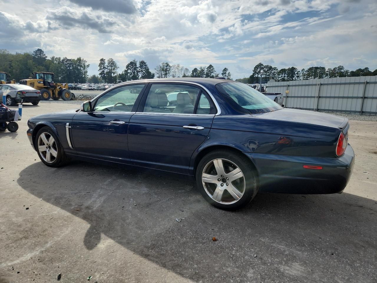 2008 JAGUAR Xj-Series