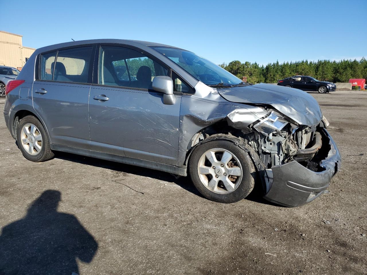 2012 NISSAN VERSA