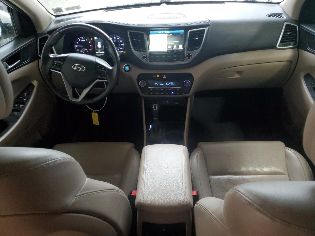 2017 HYUNDAI TUCSON