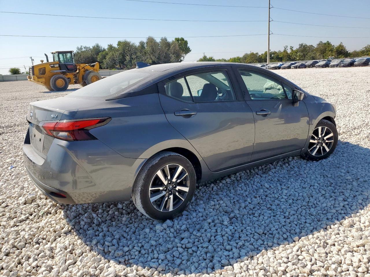 2021 NISSAN VERSA