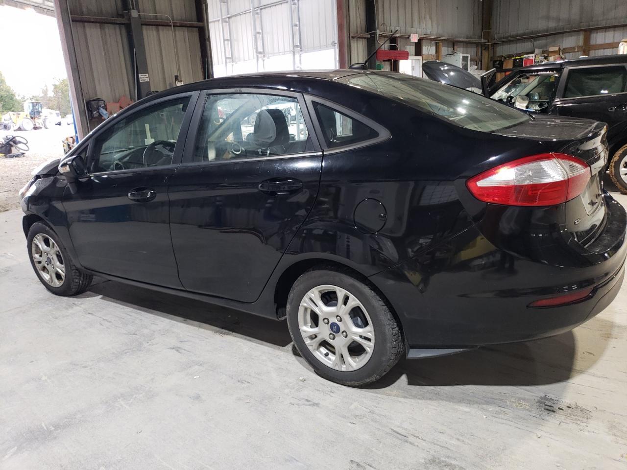 2016 FORD Fiesta