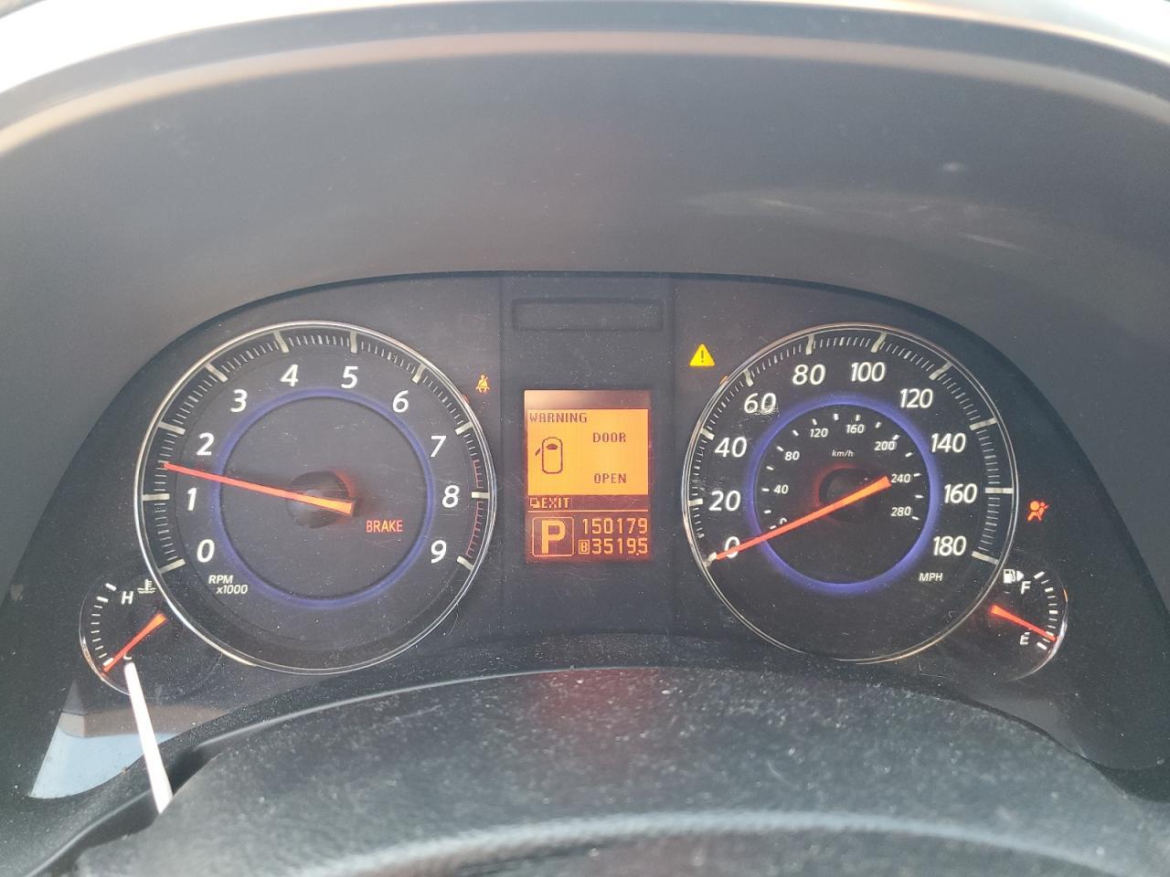 2011 INFINITI FX35