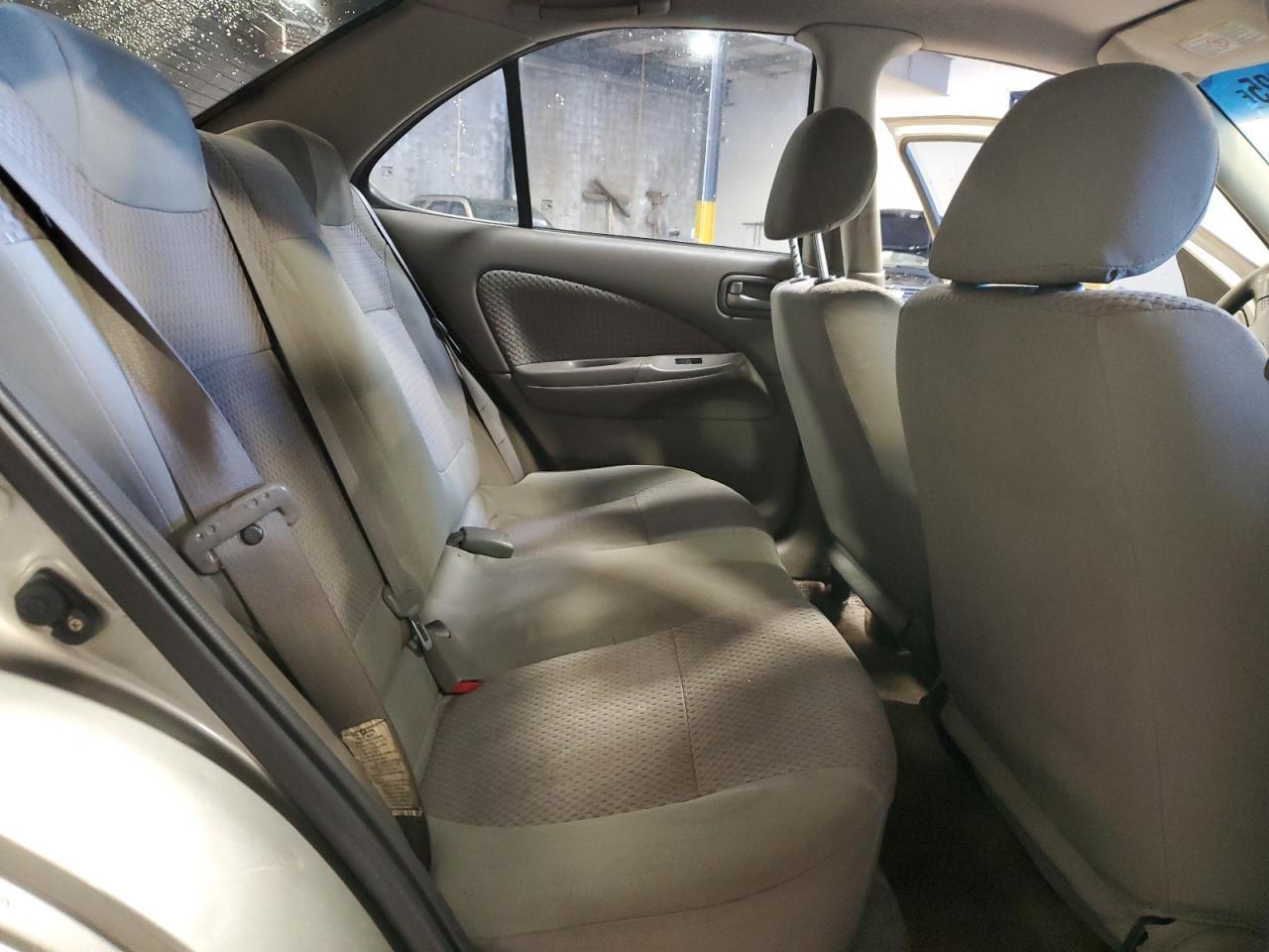 2004 NISSAN SENTRA