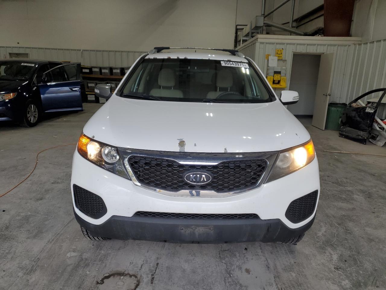 2011 KIA SORENTO