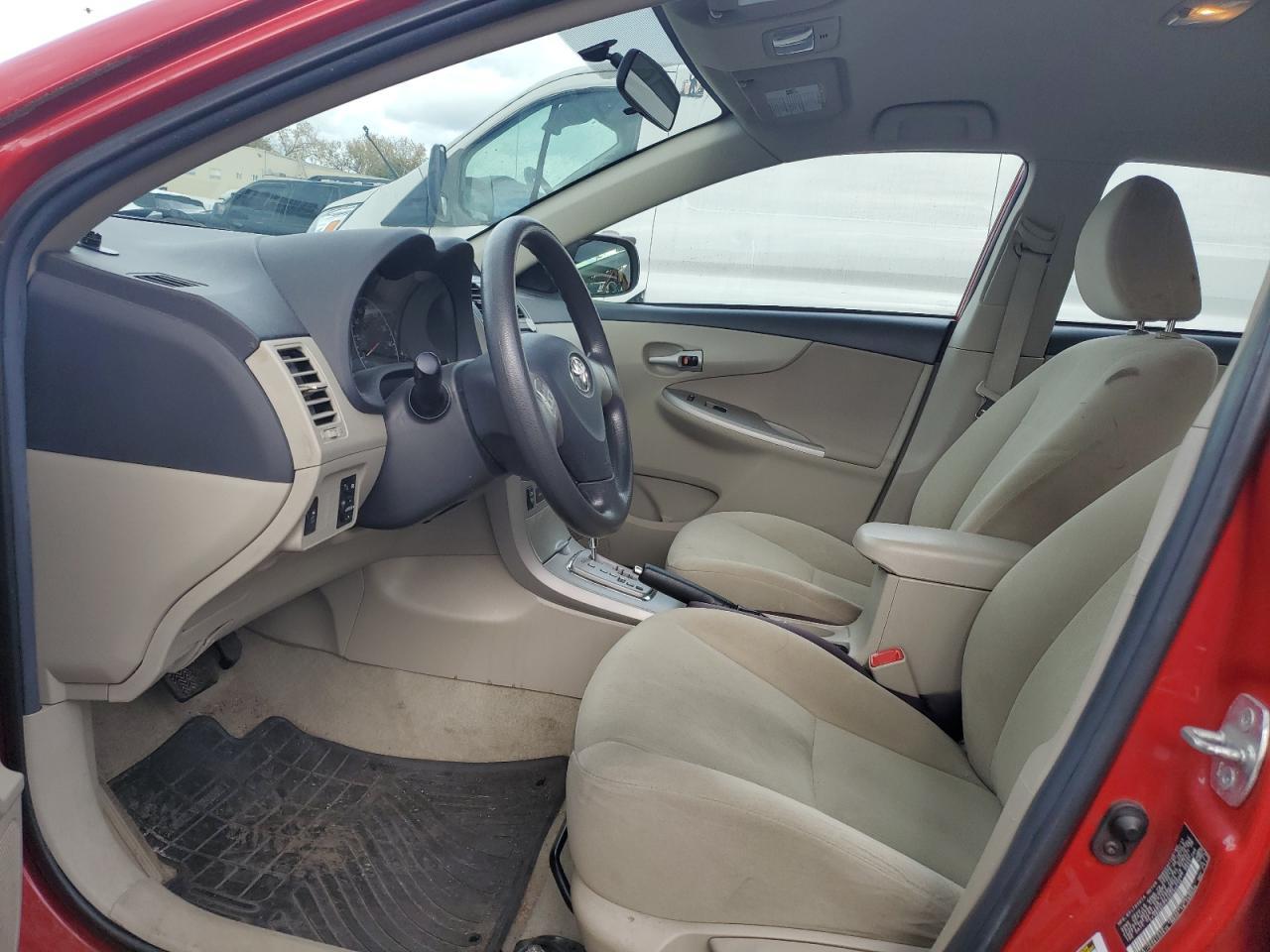 2013 TOYOTA COROLLA