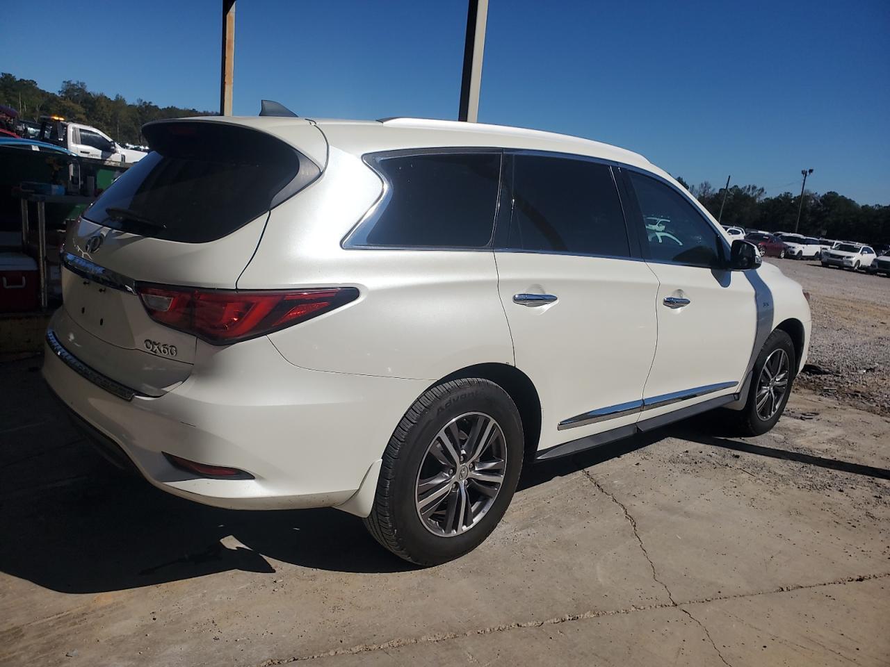 2016 INFINITI QX60