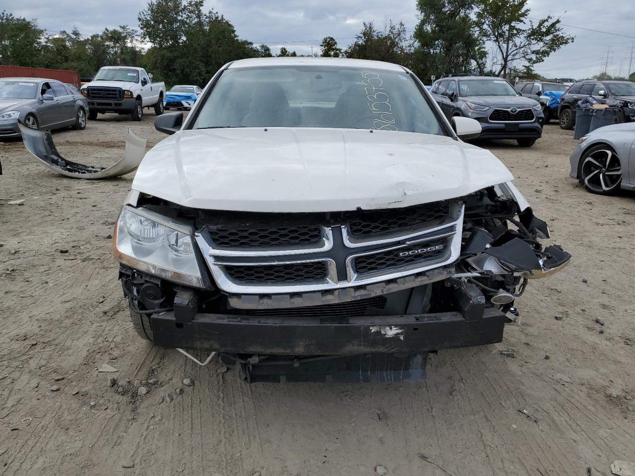 2011 DODGE Avenger