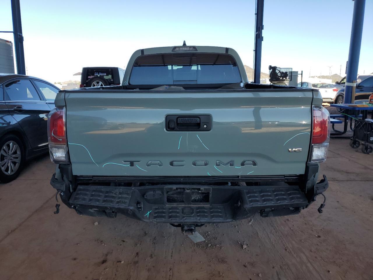 2022 TOYOTA TACOMA