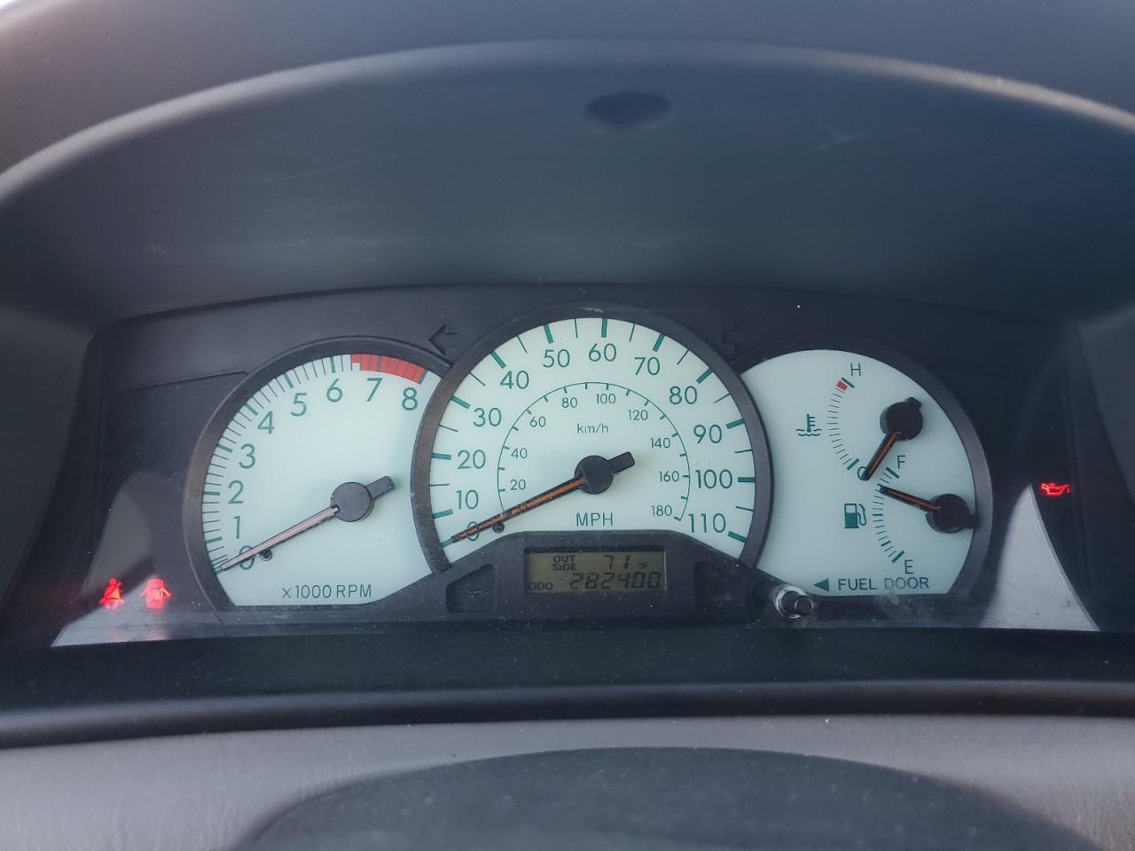 2004 TOYOTA COROLLA