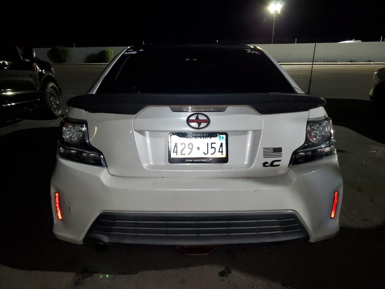 2016 TOYOTA SCION