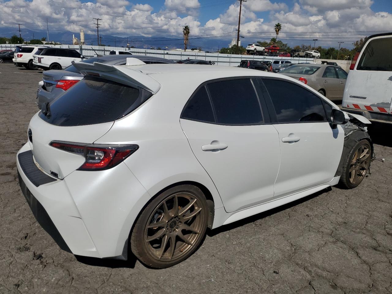 2022 TOYOTA COROLLA
