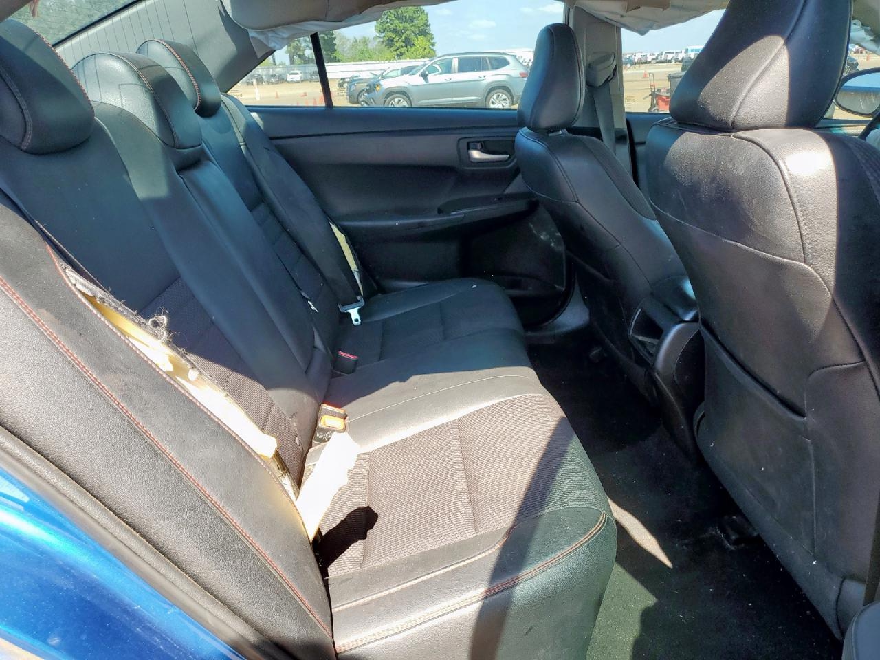 2017 TOYOTA CAMRY