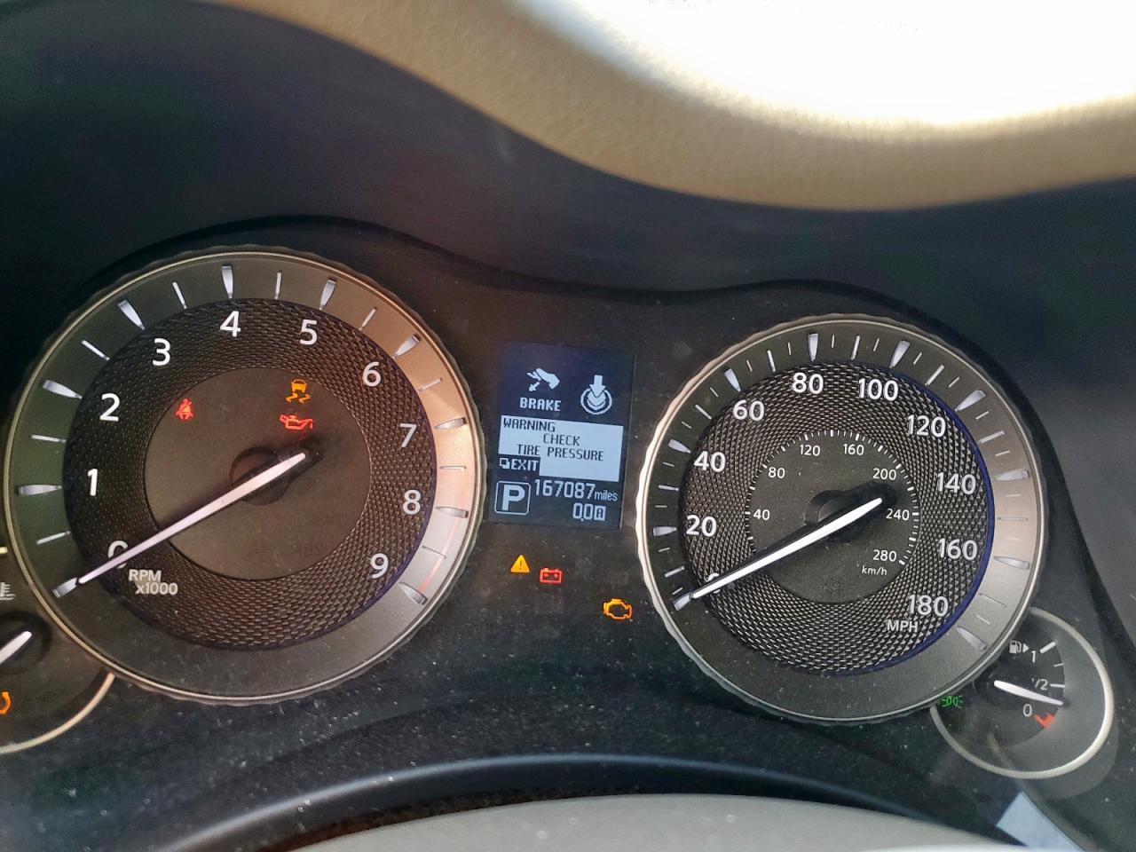2015 INFINITI Q70