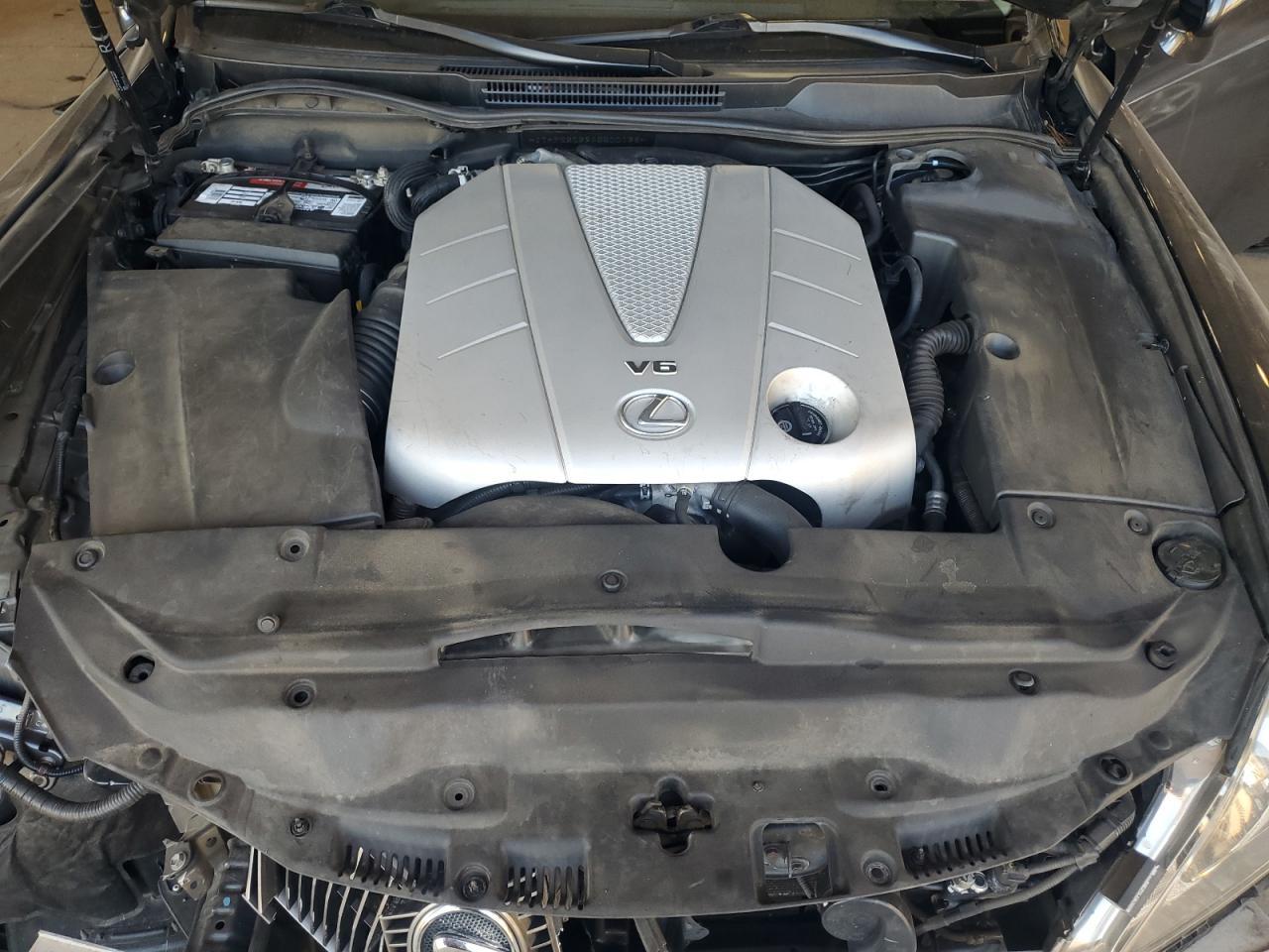 2010 LEXUS Is