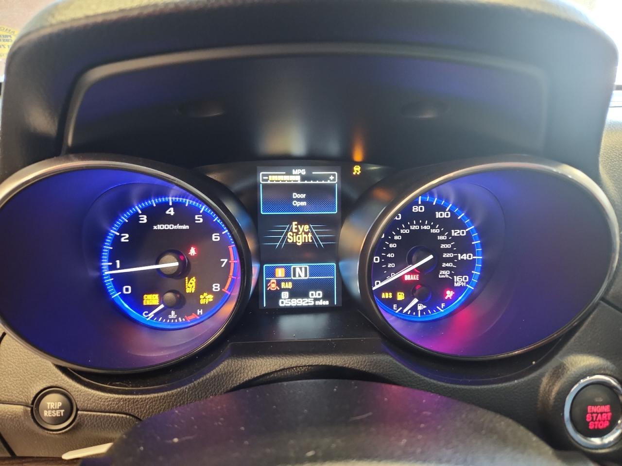 2017 SUBARU Legacy