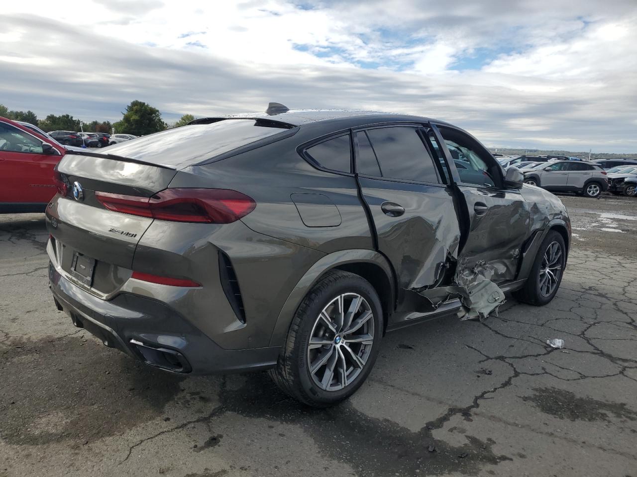 2021 BMW X6