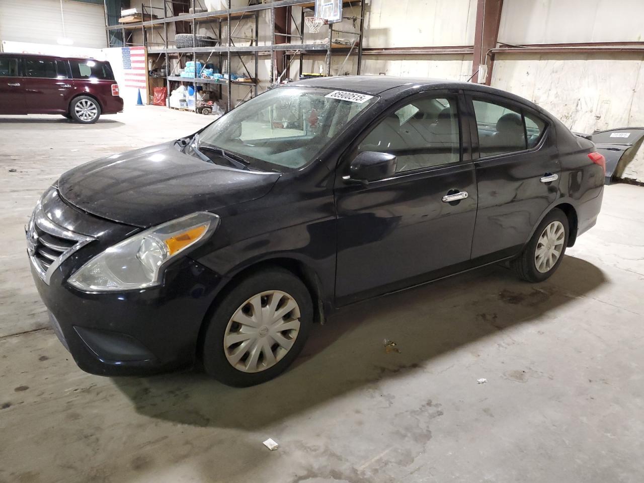 2015 NISSAN VERSA