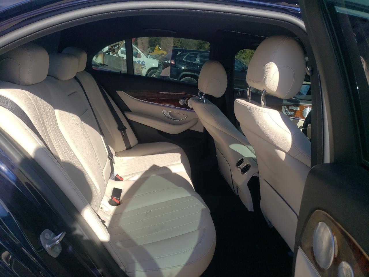 2017 MERCEDES-BENZ E-Class