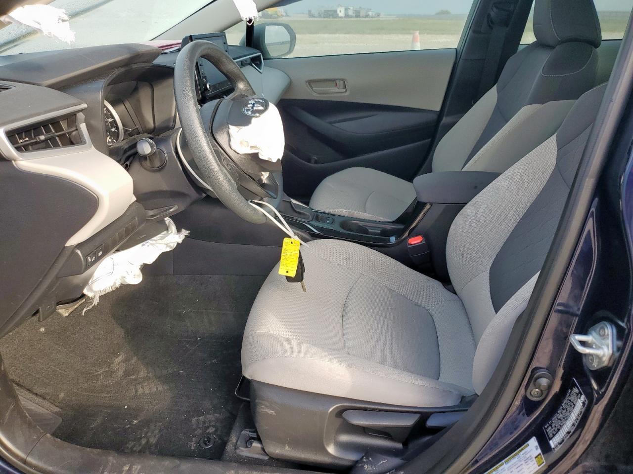 2022 TOYOTA COROLLA